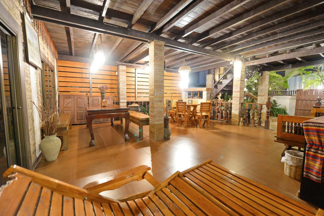 チェンライ フアン カウィン Est 58 ラーンナー ホーム&コレクション【SHA Extra+認定】 Bed & Breakfast エクステリア 写真