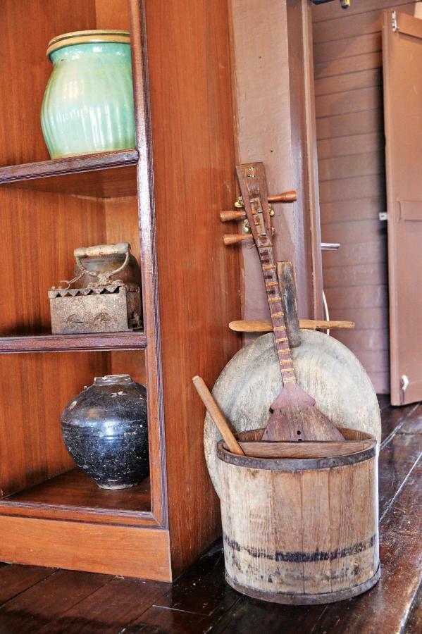 チェンライ フアン カウィン Est 58 ラーンナー ホーム&コレクション【SHA Extra+認定】 Bed & Breakfast エクステリア 写真